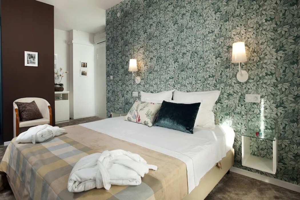 Boban Luxury Suites 29/80