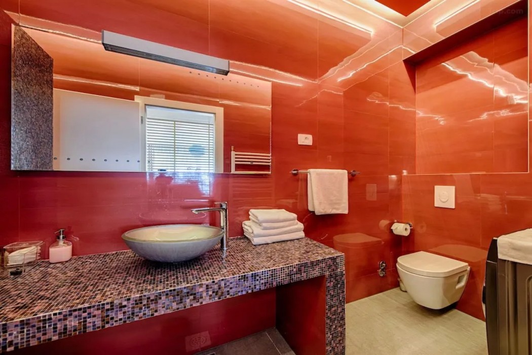 Boban Luxury Suites 13/80