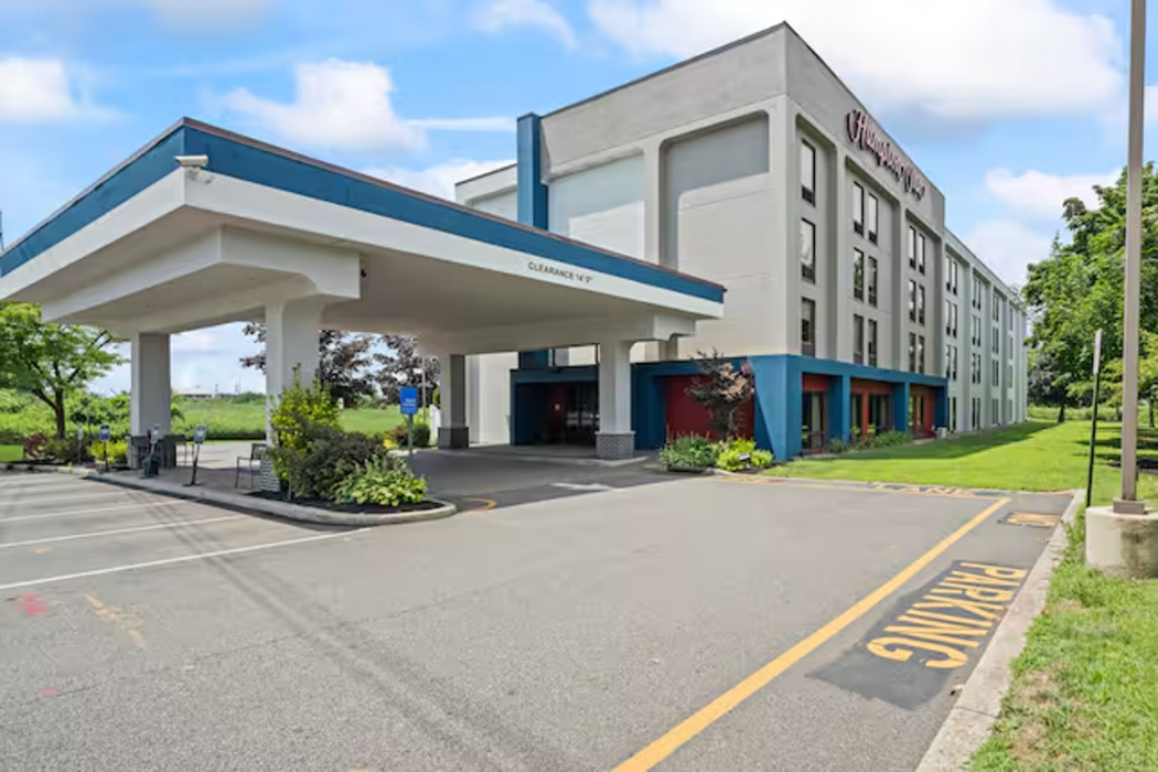 Hampton Inn Ridgefield Park 1/48