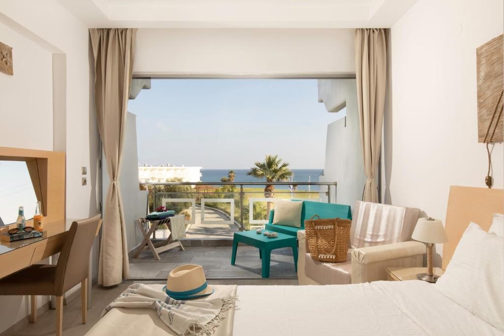 Kolymbia Bay Art - Adults Only 16/65