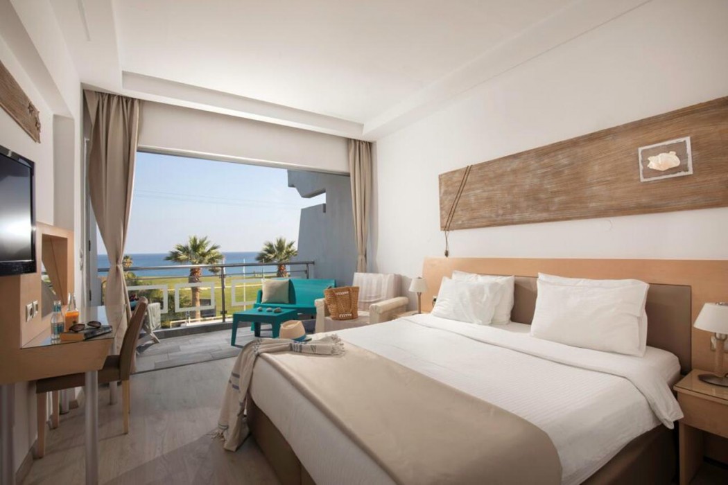 Kolymbia Bay Art - Adults Only 19/65