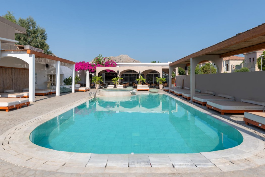 Kolymbia Bay Art - Adults Only 33/65