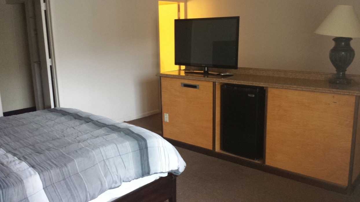 Airport Motor Inn 4/31