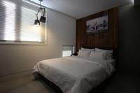 H Avenue Hotel 26/69
