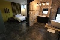 H Avenue Hotel 32/69