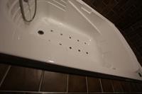 H Avenue Hotel 25/69