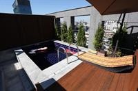 H Avenue Hotel 29/69
