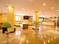 Golden Rain 2 Hotel 27/96