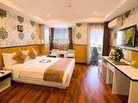 Golden Rain 2 Hotel 38/96