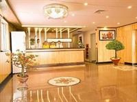 Golden Rain 2 Hotel 34/96