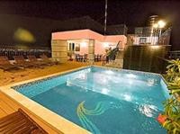 Golden Rain 2 Hotel 60/96