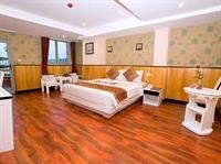 Golden Rain 2 Hotel 39/96