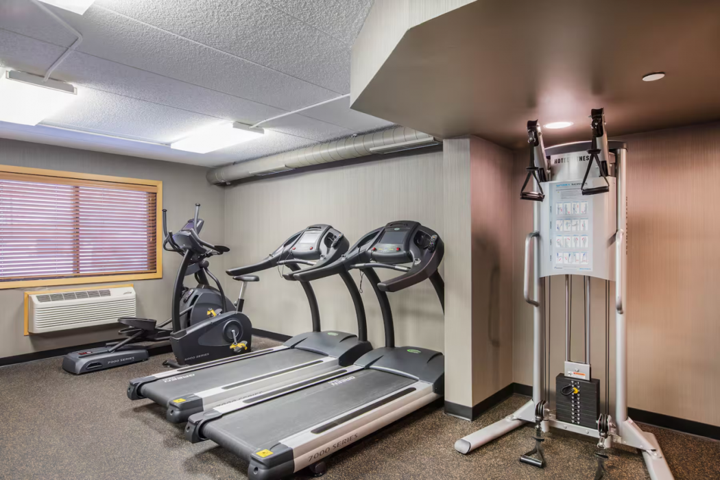 AmericInn by Wyndham Grand Forks 21/46
