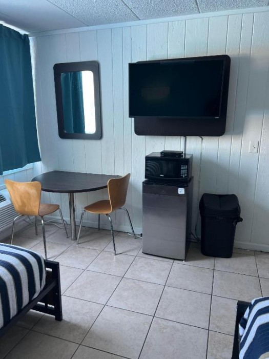 Aire Hotel North Beach 23/87