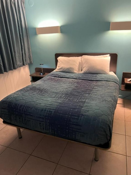 Aire Hotel North Beach 22/87