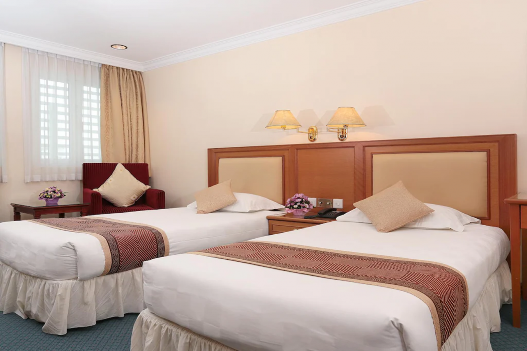 Hotel Santosa 7/27