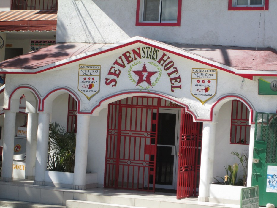 Seven Stars Hotel 38/50