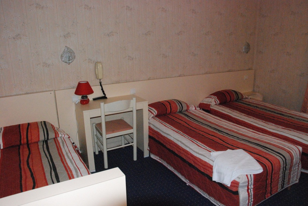 Hotel Acropolis 33/66