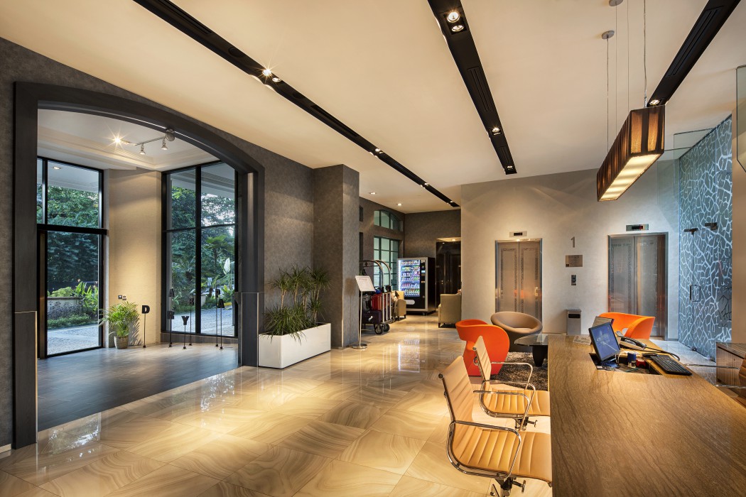 The Standard, Singapore 15/61