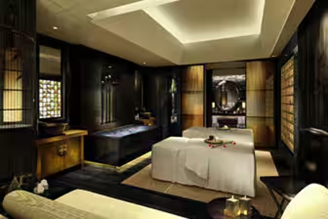 Days Hotel by Wyndham Wenyi Anhui 15/20