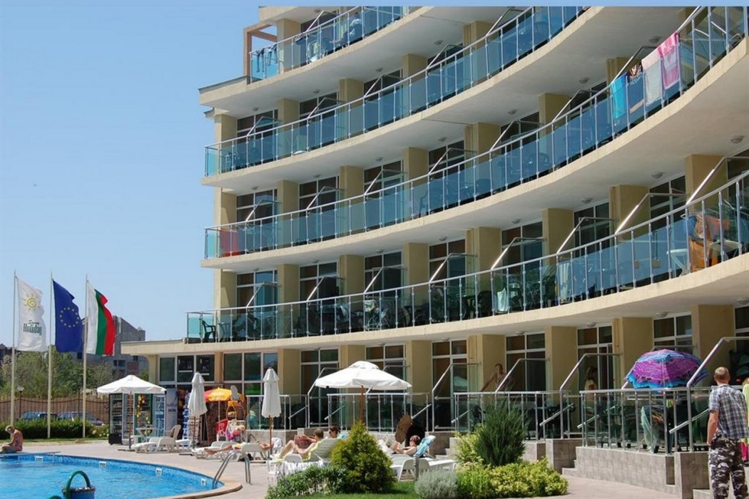 Julia Family Apartments 17/62