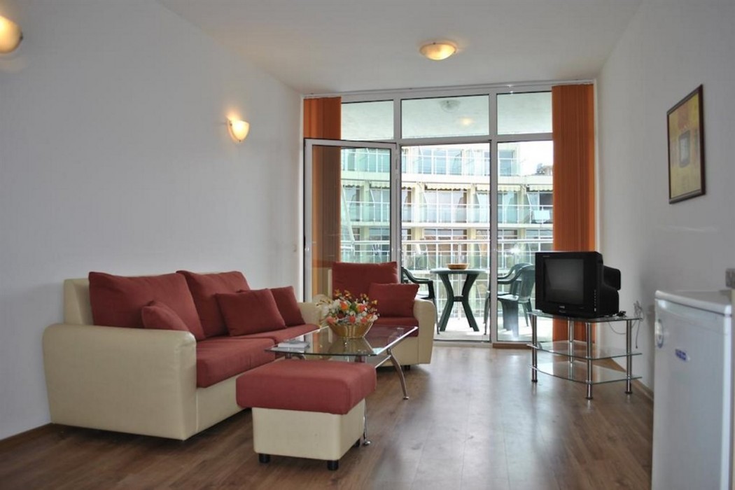 Julia Family Apartments 25/62