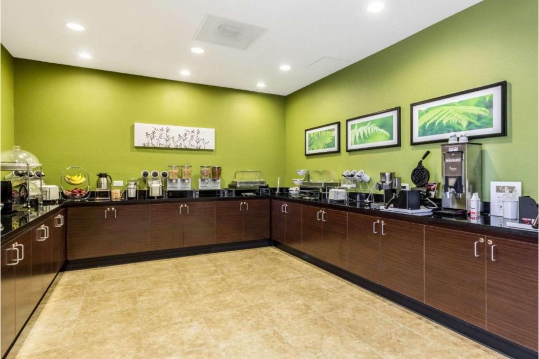 Sleep Inn & Suites Jourdanton - Pleasanton 44/65