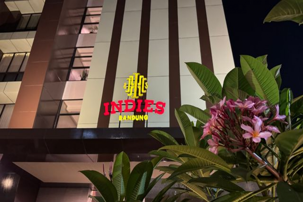 Indies Hotel Bandung 1/55