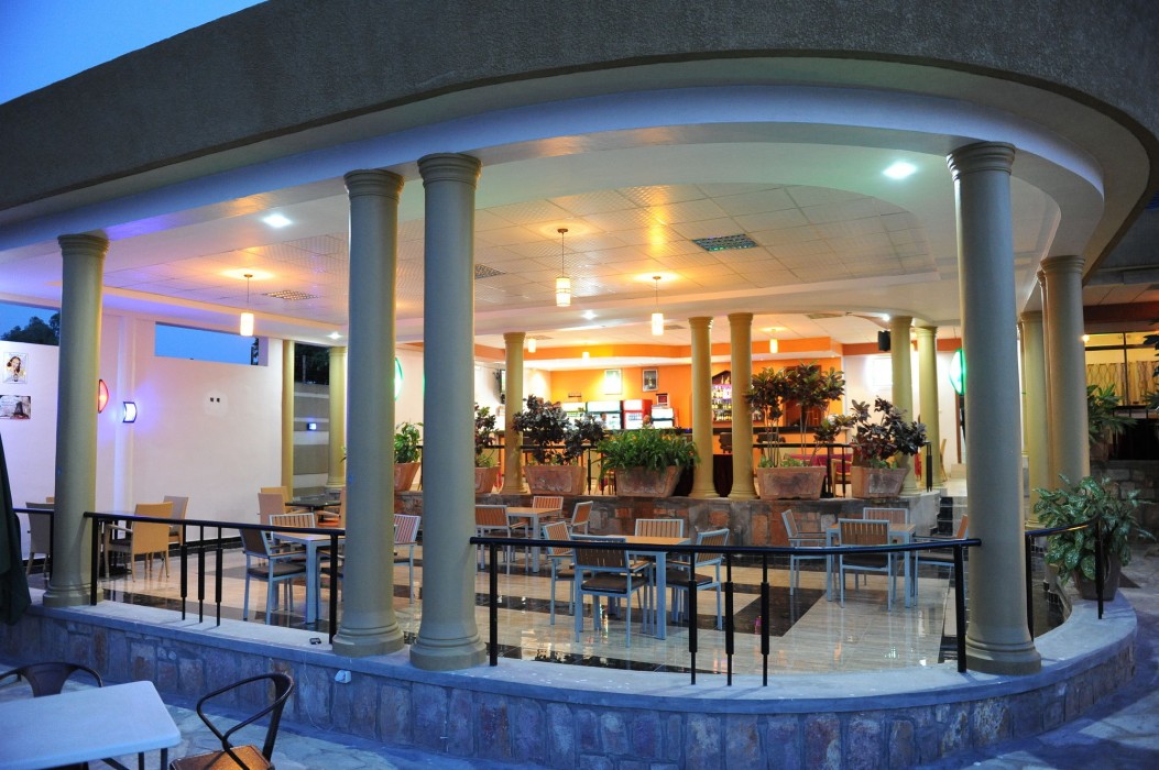 Nobleza Hotel 19/50