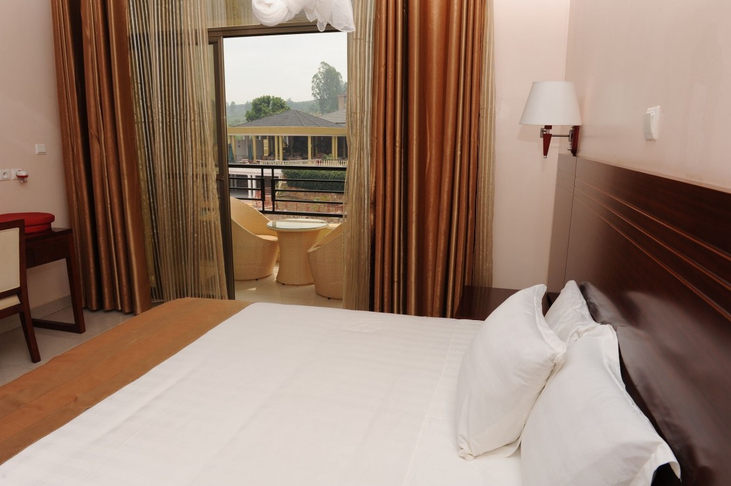 Nobleza Hotel 21/50