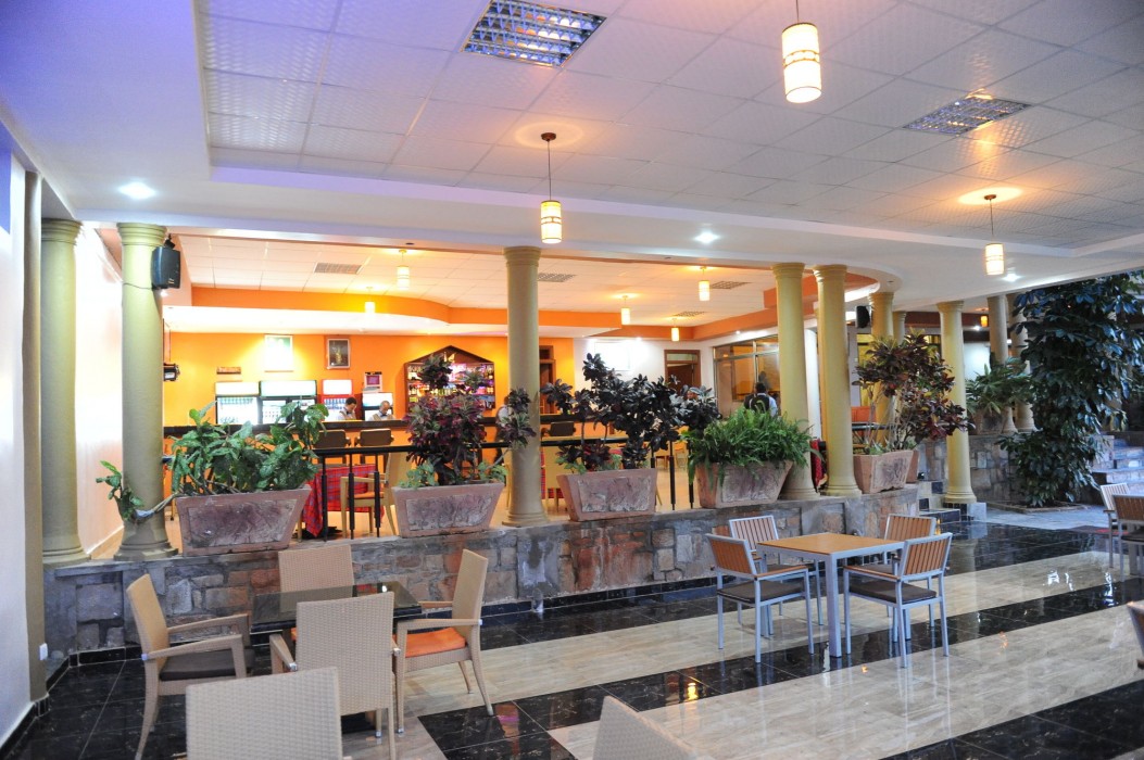 Nobleza Hotel 10/50