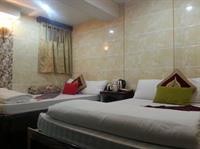 Maharaja Guest House 12/74