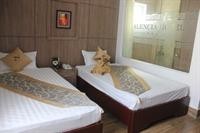 VALENCIA HOTEL 49/70