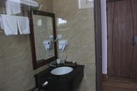 VALENCIA HOTEL 34/70