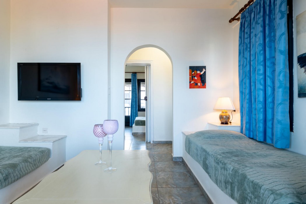 Assa Maris Beach Hotel 41/108