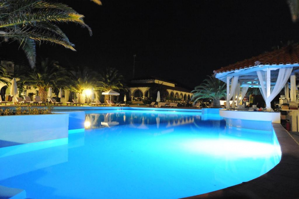 Assa Maris Beach Hotel 75/108