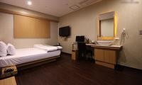 Nampo Comma Hotel 23/48