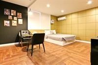 Home Hotel 46/94