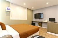 Home Hotel 30/94