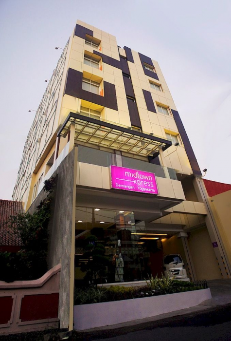 D Kayon Hotel Demangan Yogyakarta Ex Midtown Xpress Demangan Yogyakarta 1/37