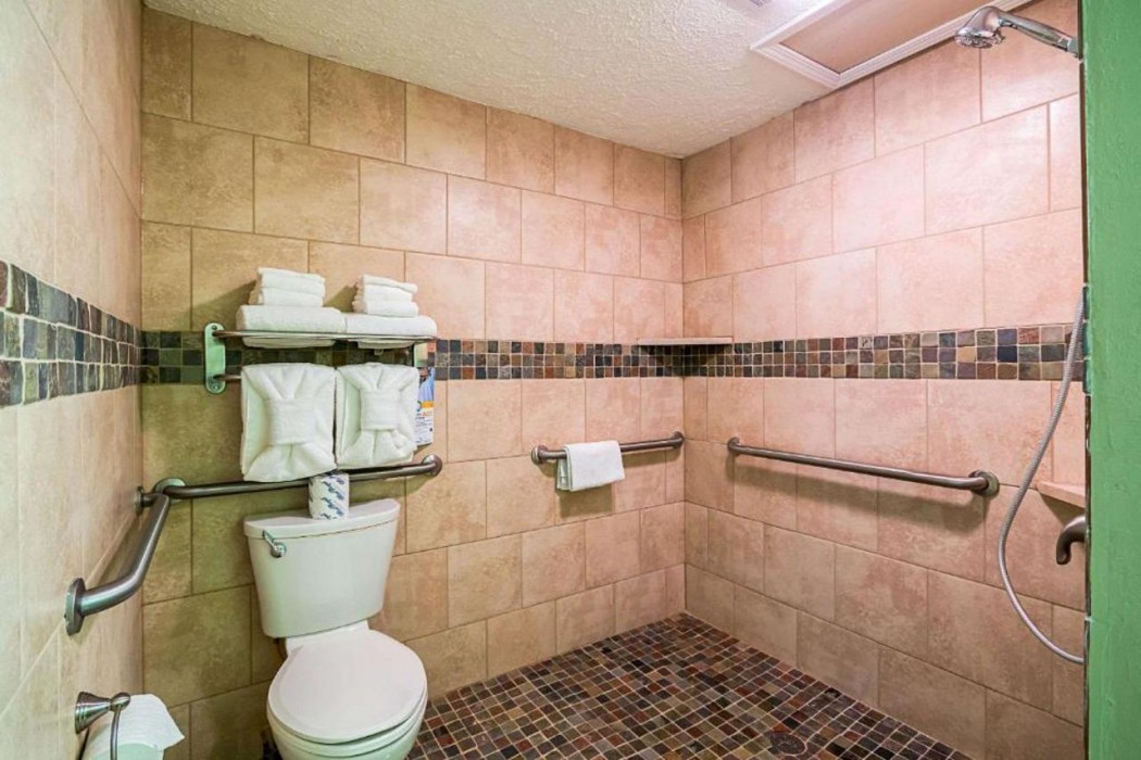Quality Inn Weston, WV 11/22