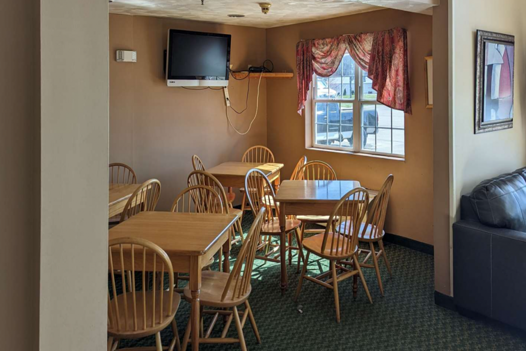 St. Clair Inn and Suites 8/12
