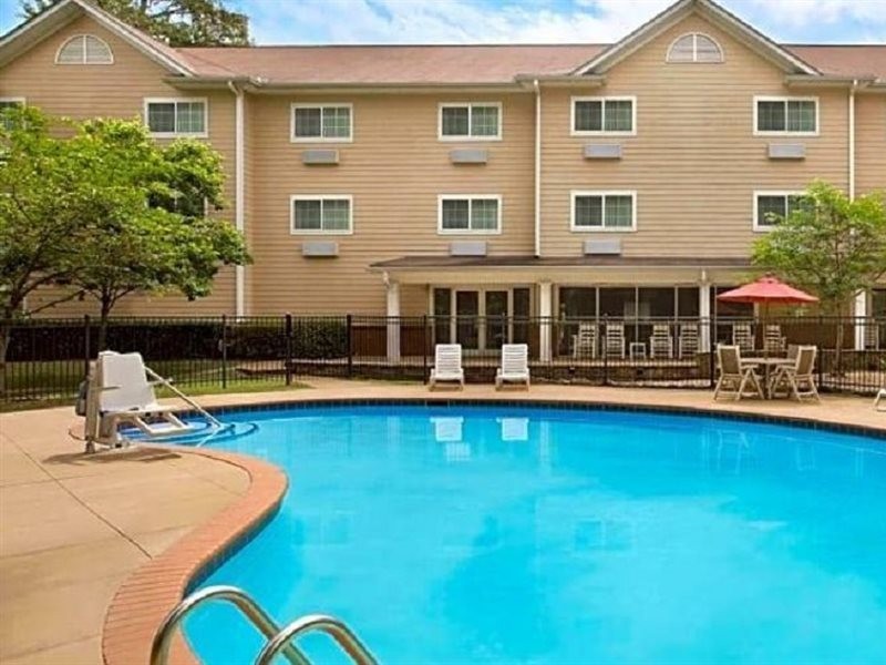 MainStay Suites Columbus near Fort Benning 5/22