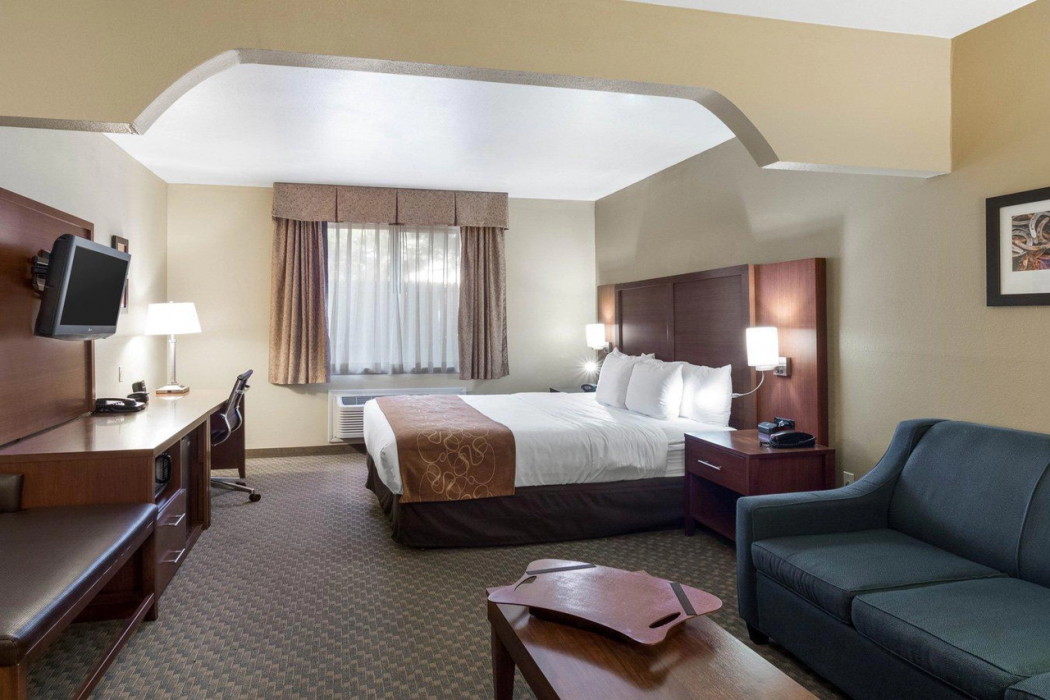 Quality Suites Midland North Loop 250 13/63