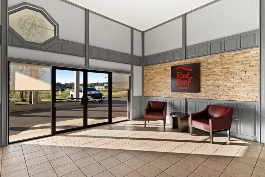 Red Roof Inn Nacogdoches 10/49