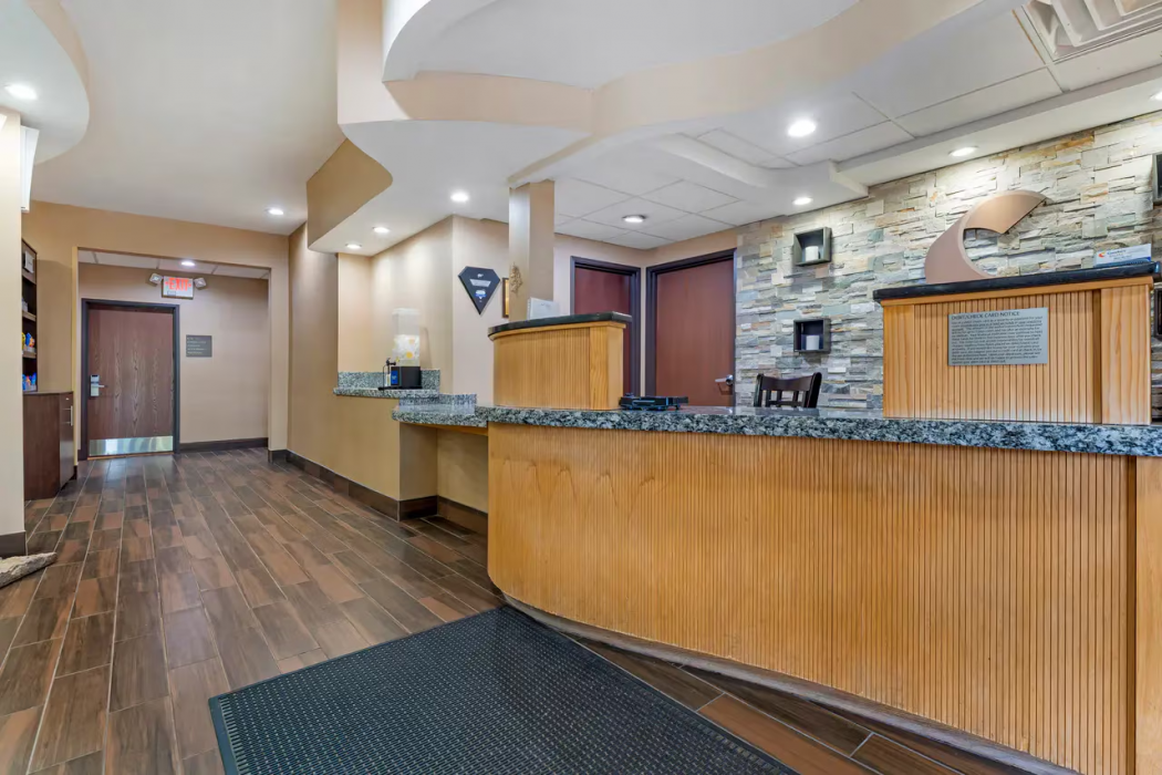 Comfort Suites Monroeville - Pittsburgh East 10/34