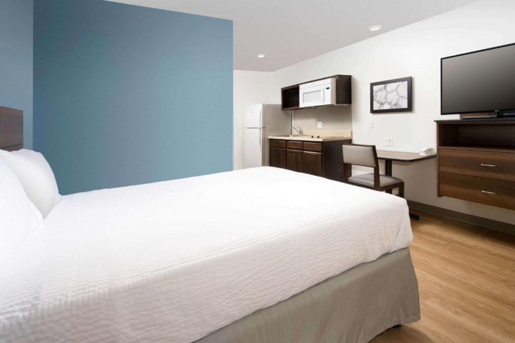 WoodSpring Suites Albuquerque East I-40 Tramway 11/31