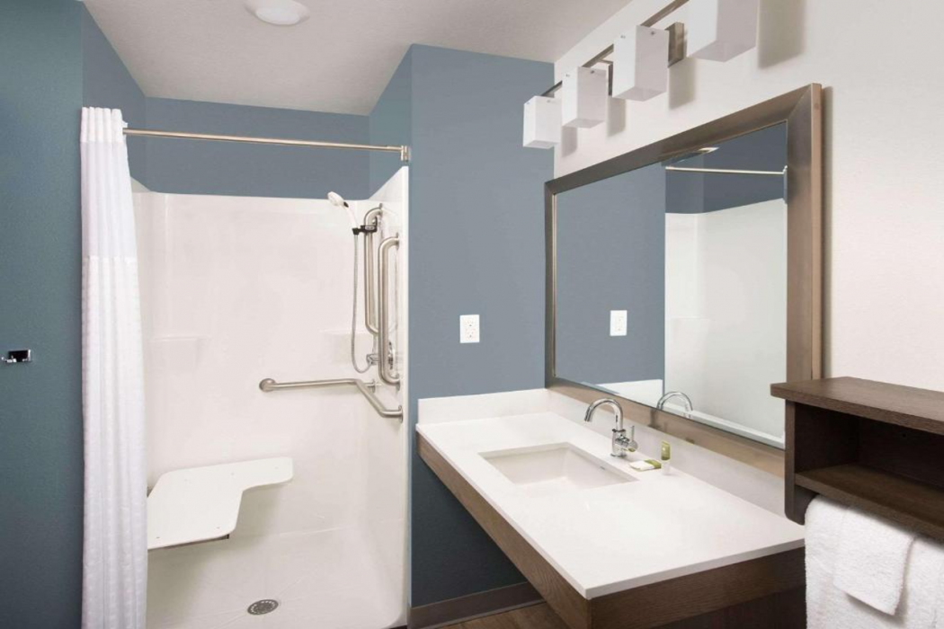 WoodSpring Suites Albuquerque East I-40 Tramway 9/31