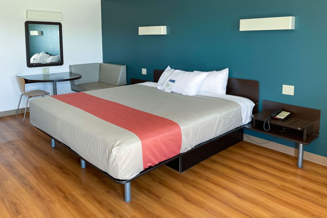 Motel6 Cameron, MO 9/29