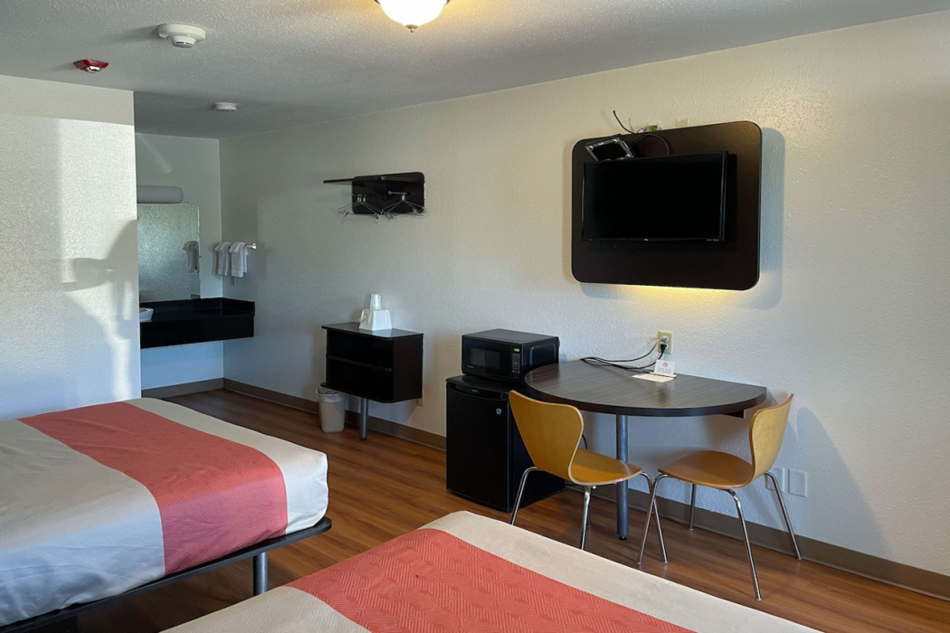 Motel6 Cameron, MO 10/29